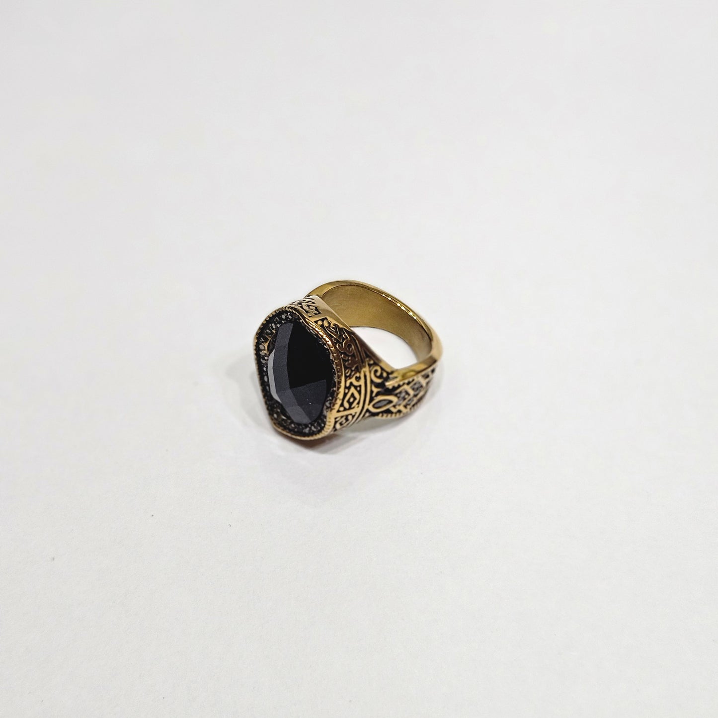 The Grand Vizier Onyx Ring – Antique Gold Filigree Edition